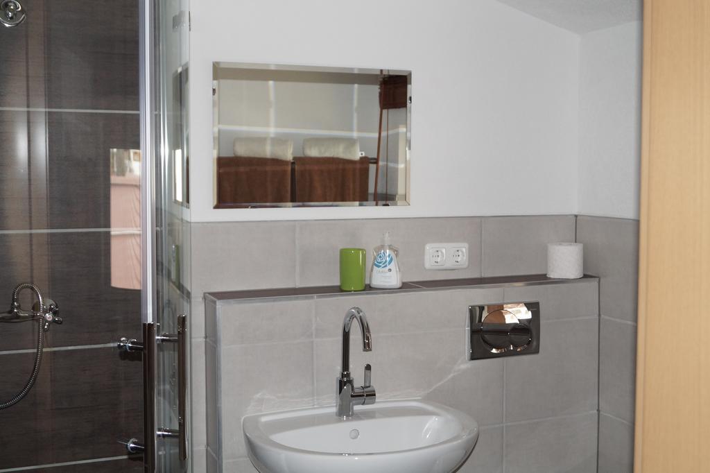 Haus Huber Apartment Бах Екстериор снимка